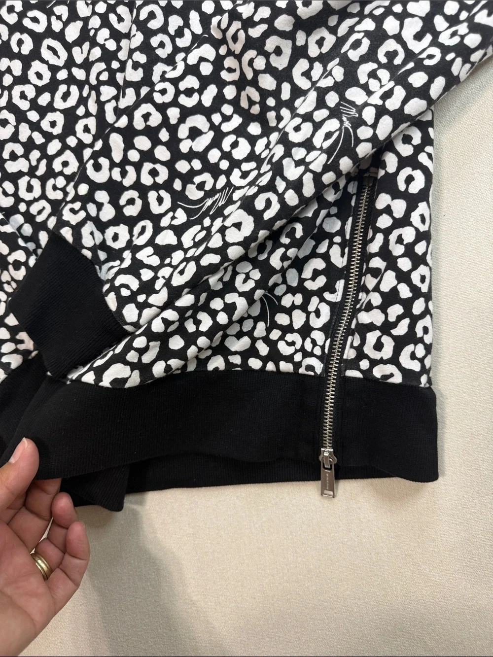 Michael Kors Black & White Leopard Print Long Sleeve Pullover
